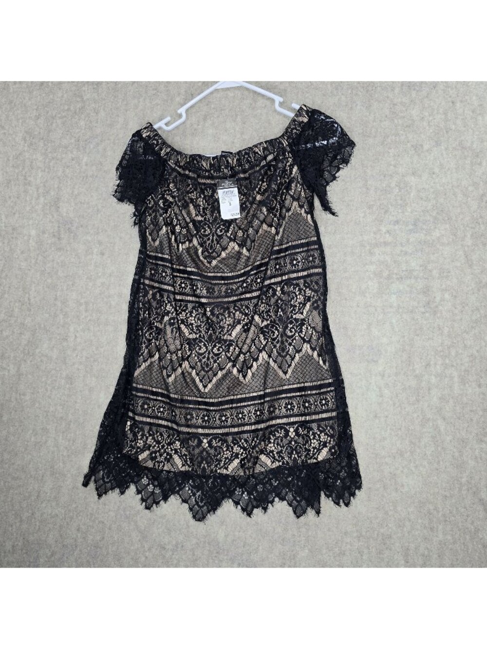 Rue21 Small Black & Beige Off-The-Shoulder Lace Dress